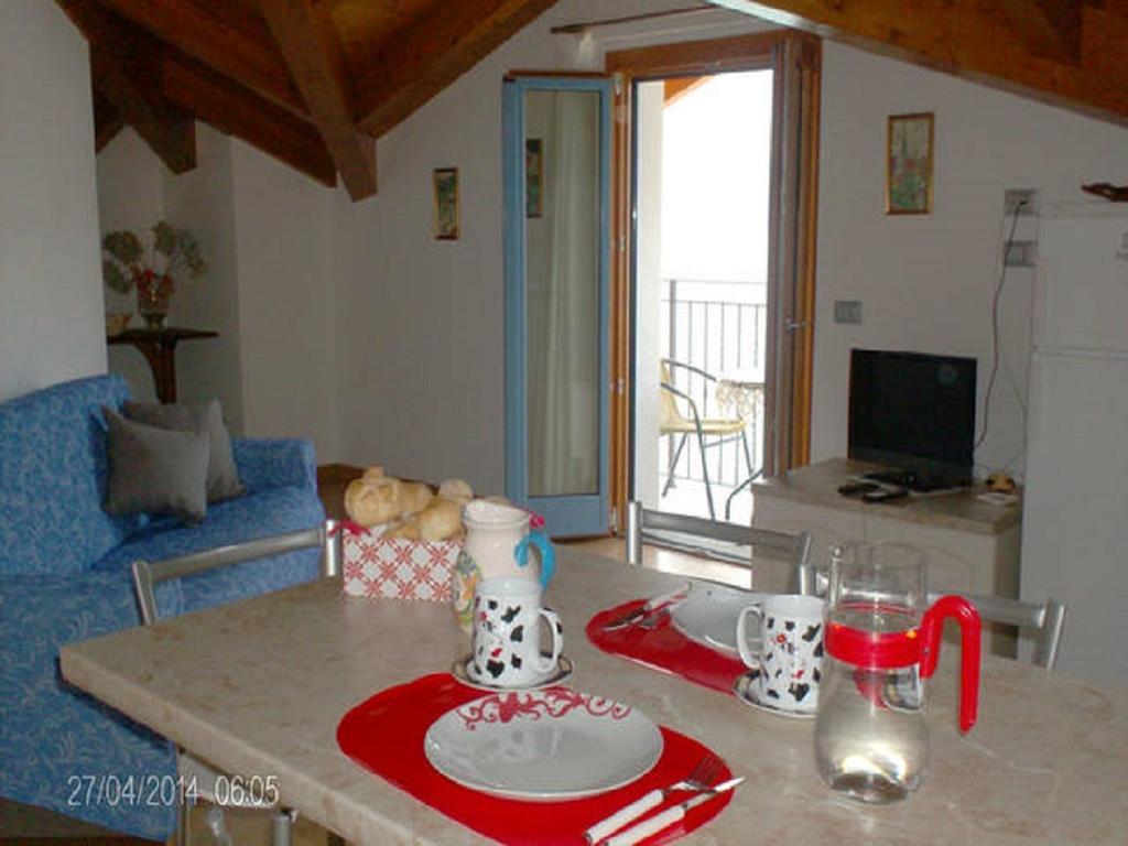 Appartamento Vista Lago - Betta Lezzeno Εξωτερικό φωτογραφία